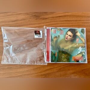 Taylor Swift Life of a Showgirl CD HANDSIGNED Photo2